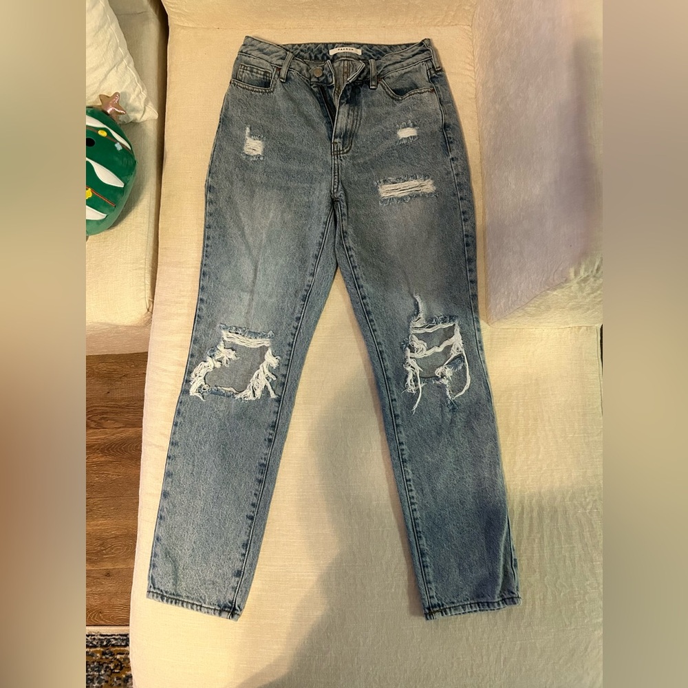 mom jeans